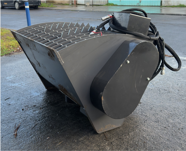 MINICARGADOR CATERPILLAR - MIXER